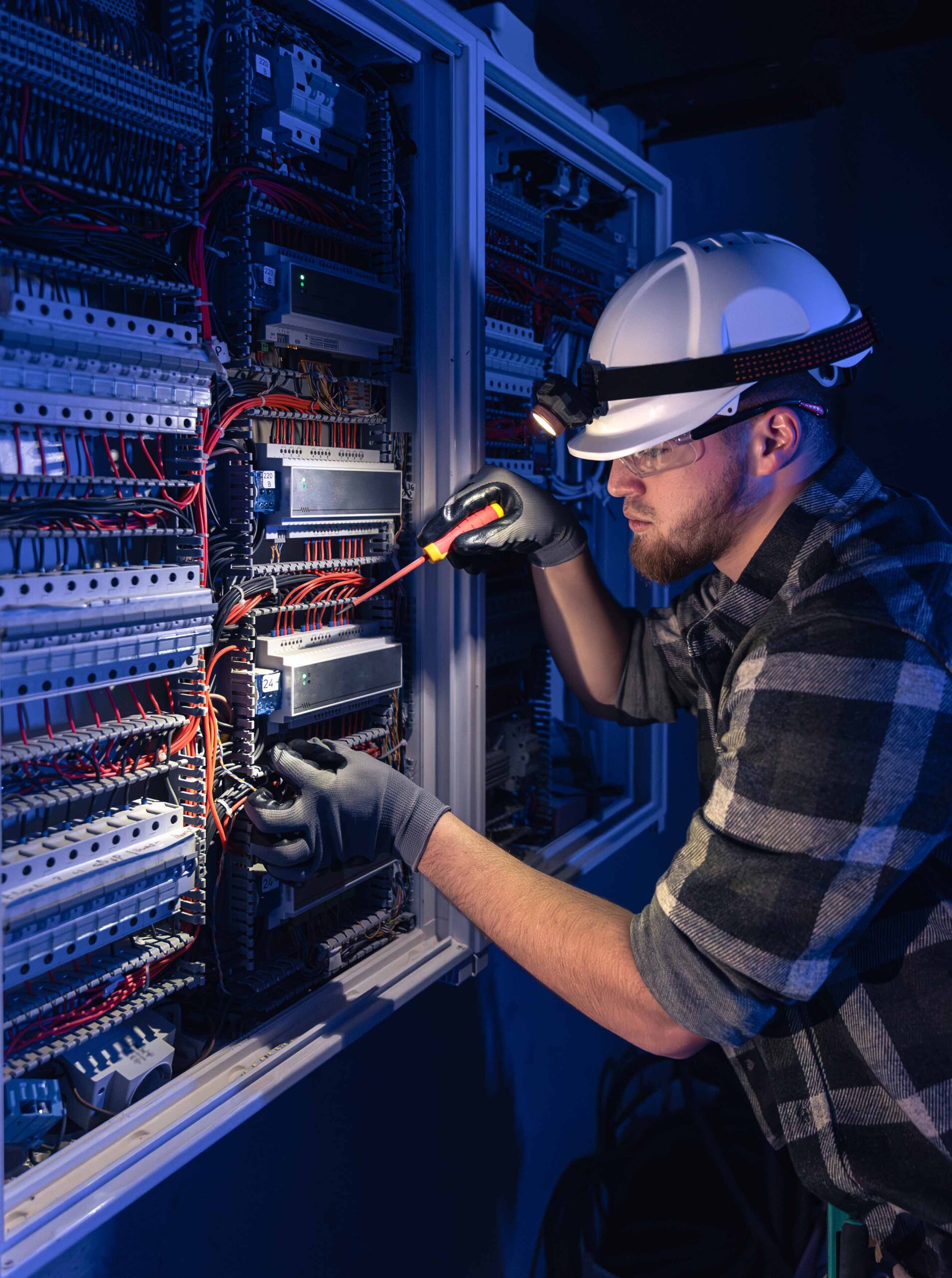 STEVEN_HAY_ELECTRICAL3